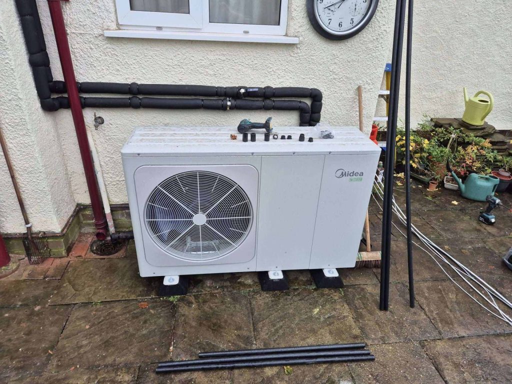 Outdoor air conditioning unit installed